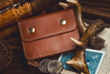 Multifunction card wallet