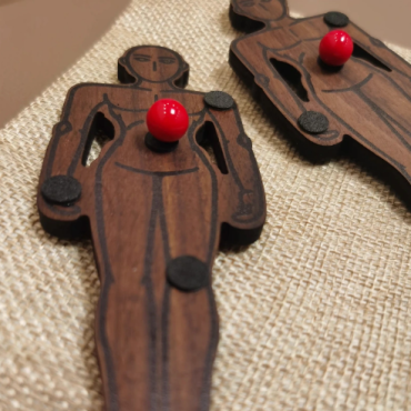 靈魂共鳴（胡桃木）共感人偶